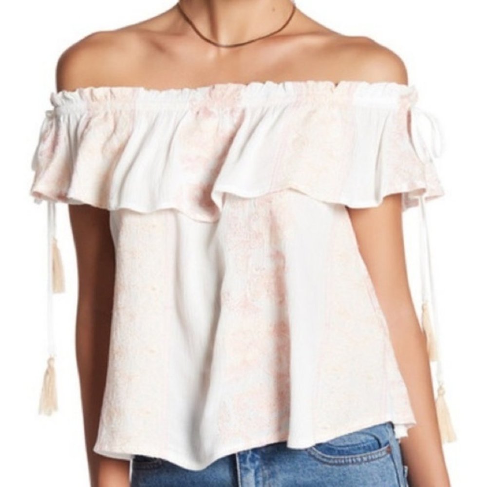 ASTR the Label Size M Off Shoulder Ruffle Tassel Top White Blush Boho Festival